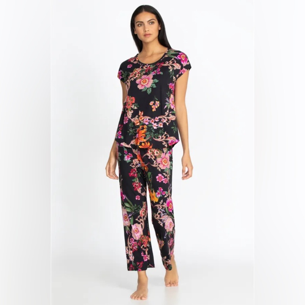 SOLD~$160-NEW! Johnny Was Capsleeve Cap Sleeve Pajama Set Top & Pants NWT